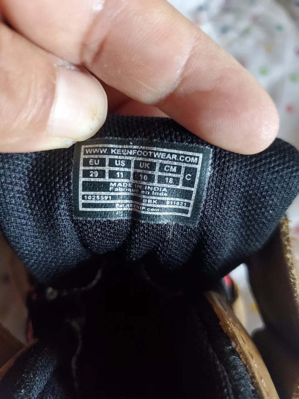 KEEN Kids' Brown Waterproof Hiker Boots Size 11.